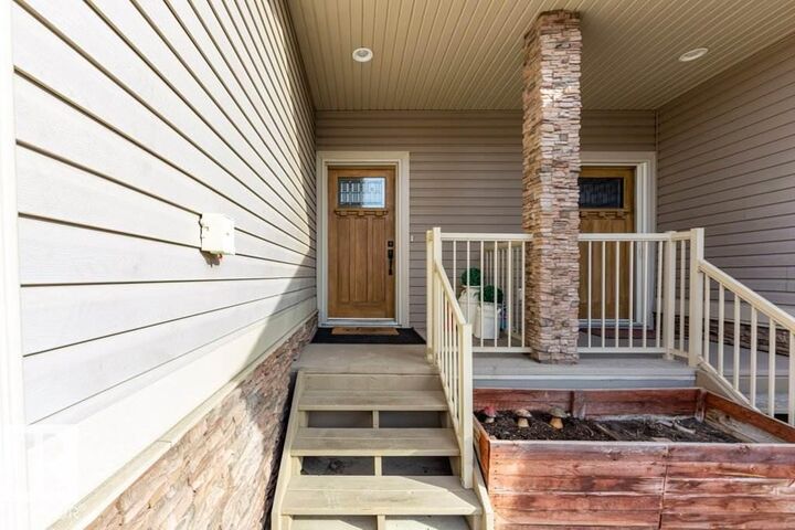 Property Photo:  5420 Grant Macewan Boulevard 134  AB T9E 0M1 