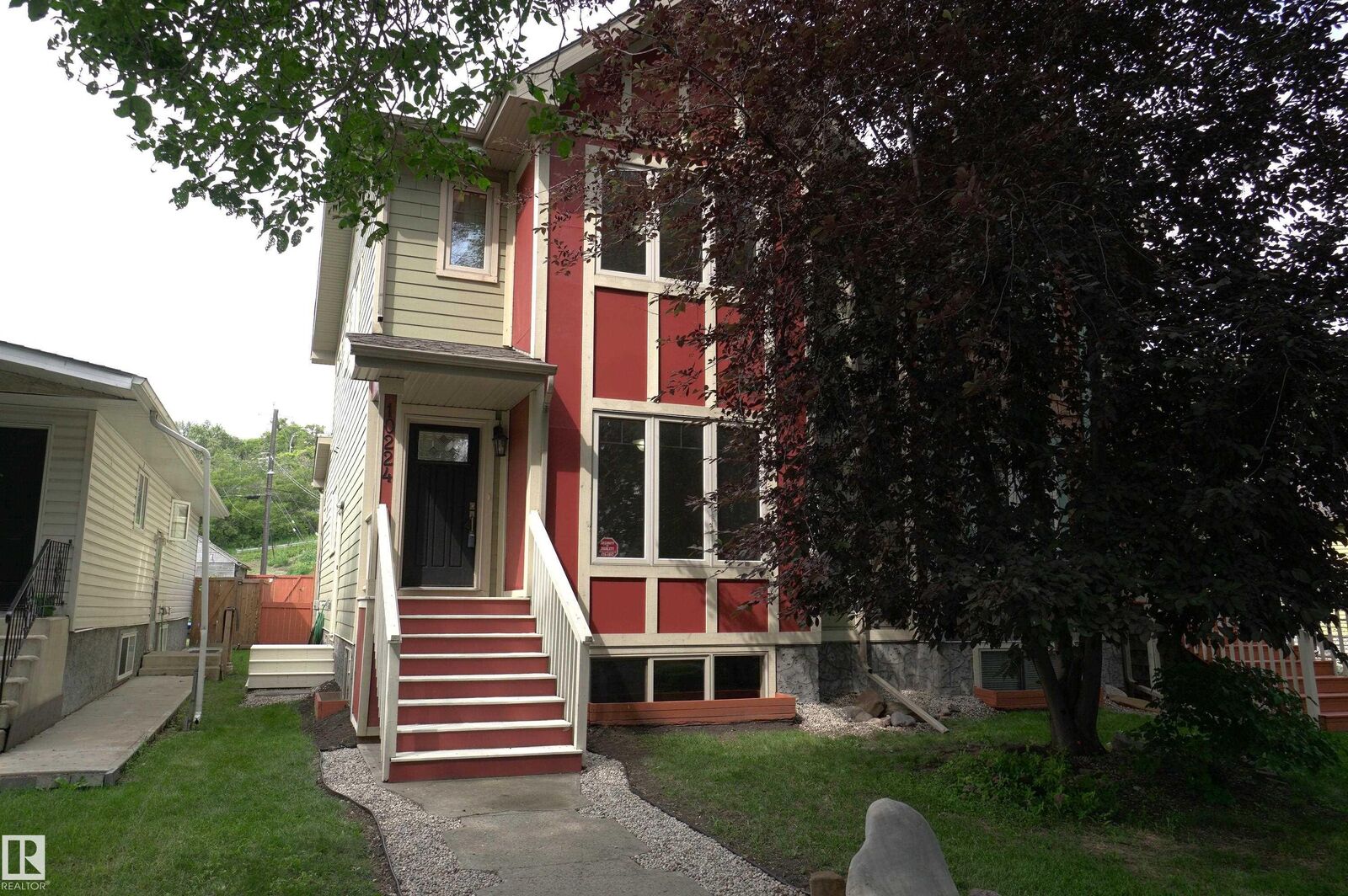Property Photo: 10224 90 Street NW AB T5H 1S1