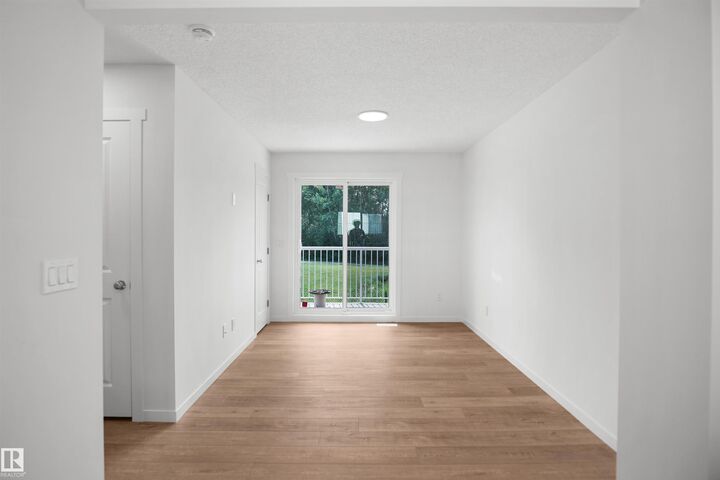 Property Photo: 531 Merlin Landing Landing NW 22 AB T5S 0L9