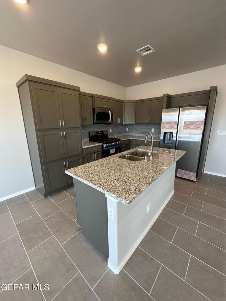 Property Photo:  50978 Purple Mat Avenue  TX 79934 