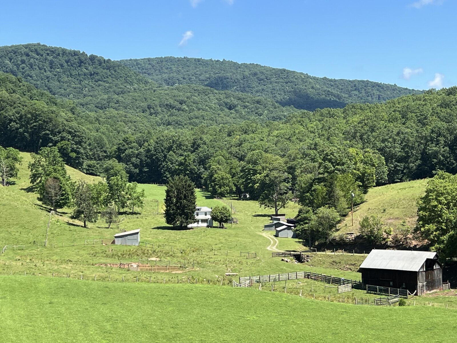 Property Photo: 4951 Cornstalk Rd WV 24931