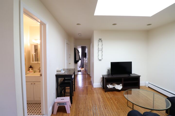 Property Photo:  202 Bloomfield St 4  NJ 07030 