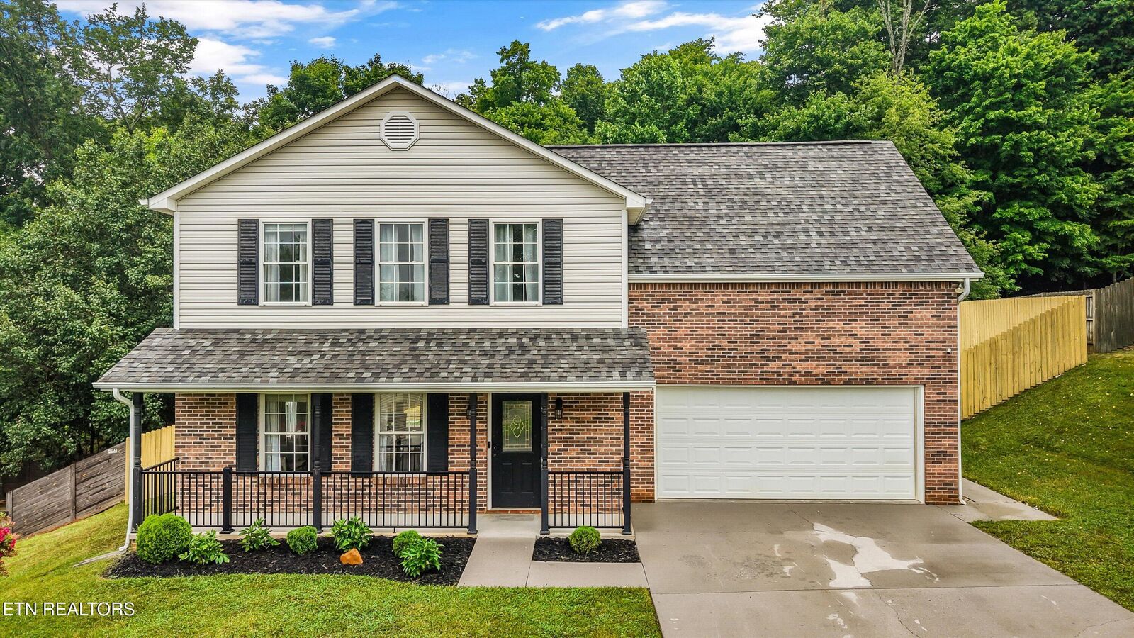 Property Photo: 8300 Foxworth Tr TN 37849