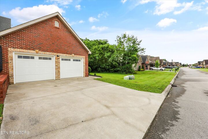 Property Photo:  547 Jacksonian Way  TN 37772 