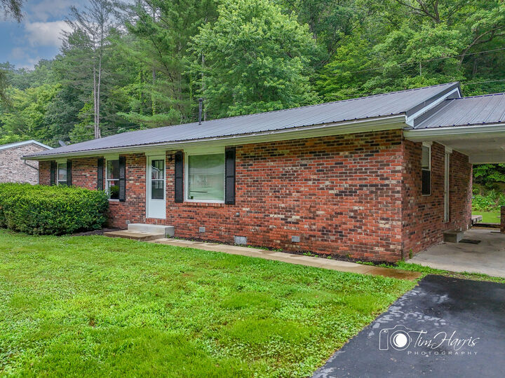 Property Photo:  270 Pleasant  KY 40351 