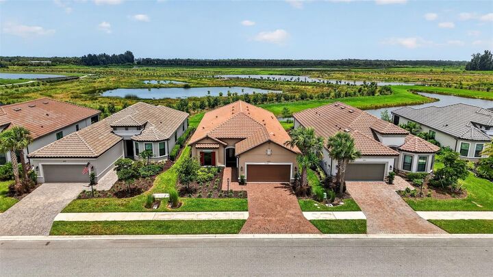 Property Photo: 10132 Silent Night Lane FL 34241