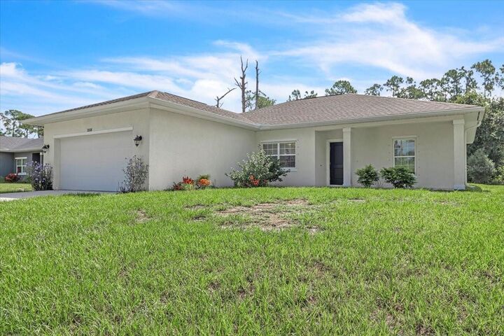 Property Photo: 3328 Dennis Street FL 34286