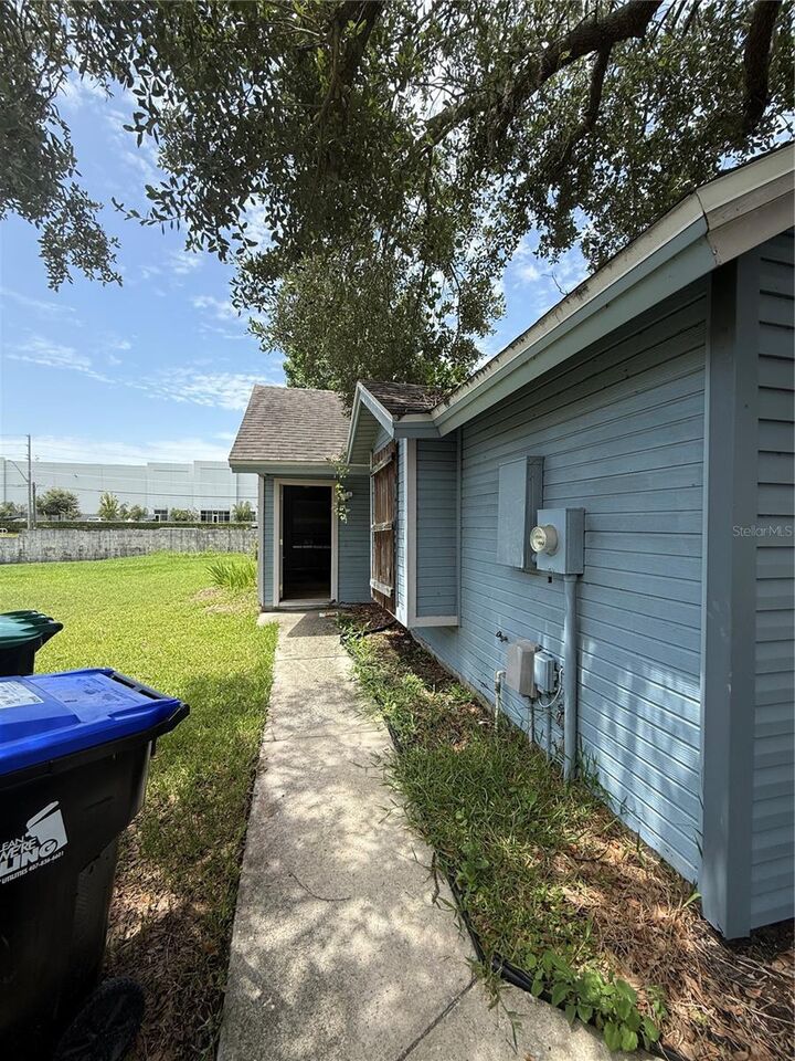 Property Photo: 4102 Gulfstream Bay Court FL 32822