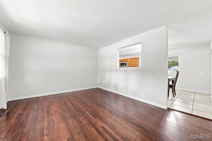 Property Photo: 1375 Tahoe Drive MO 63031