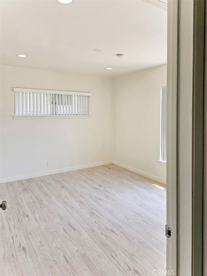 Property Photo: 1026 San Rafael CA 91202