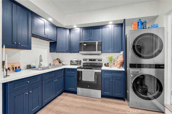 Property Photo: 6800 Arlington CA 92504
