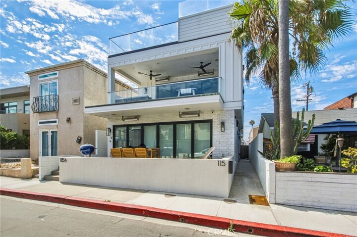 Property Photo:  115 41st Street  CA 92663 