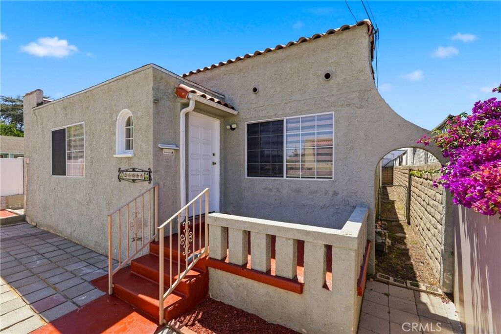 Property Photo: 26051 Governor Ave. CA 90710