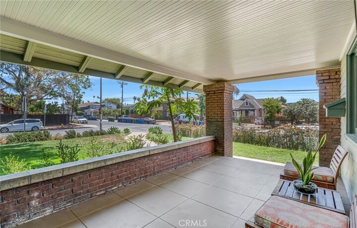 Property Photo: 103 N Harvard CA 90004
