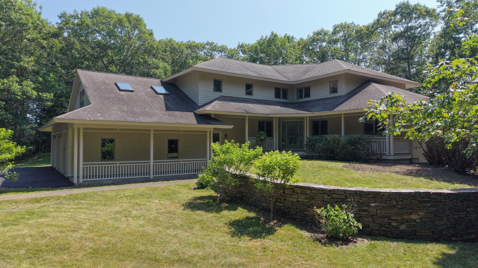 Property Photo:  18 Channel View Road  ME 04107 