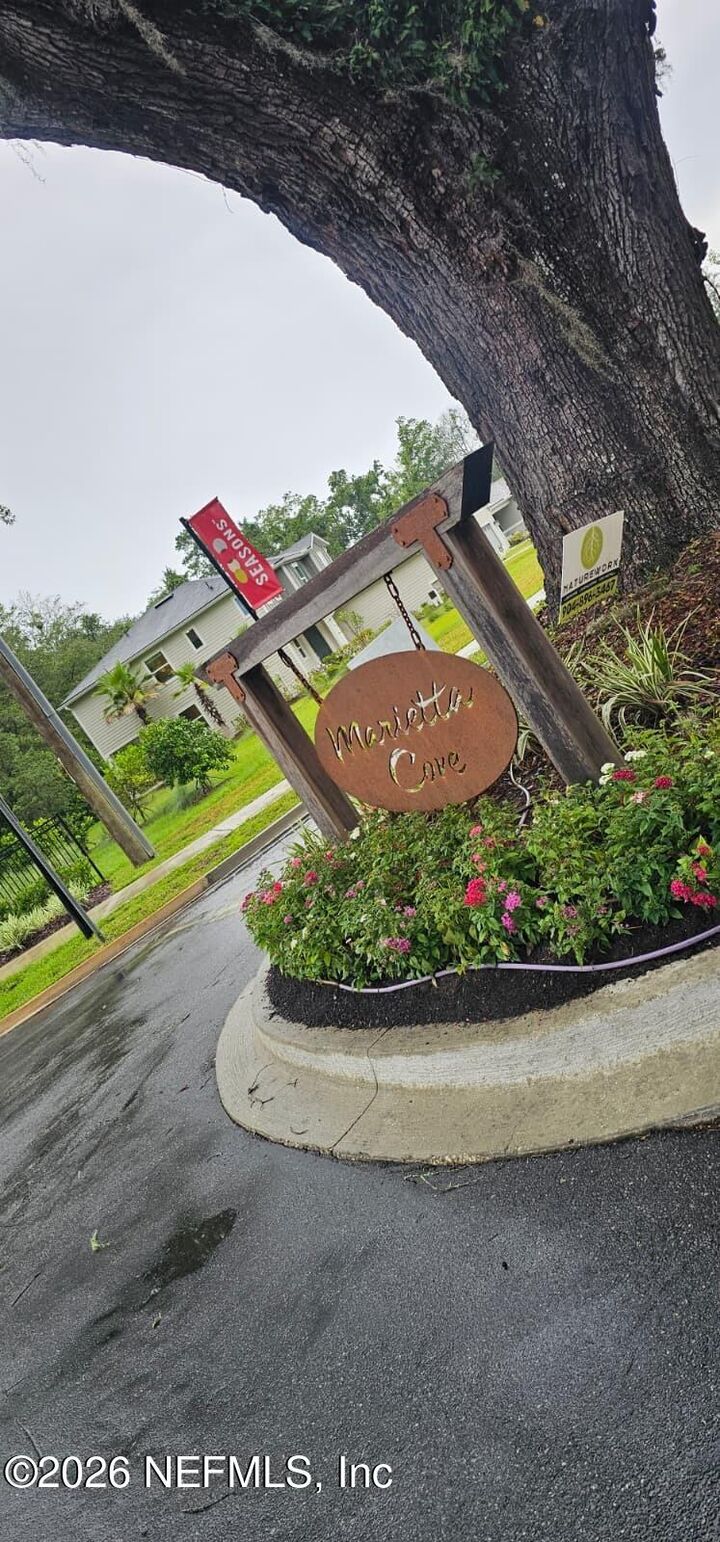 Property Photo: 883 Cedar Slough Drive FL 32220