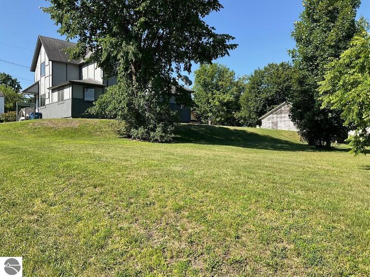 Property Photo:  1148 S Mitchell Street  MI 49601 