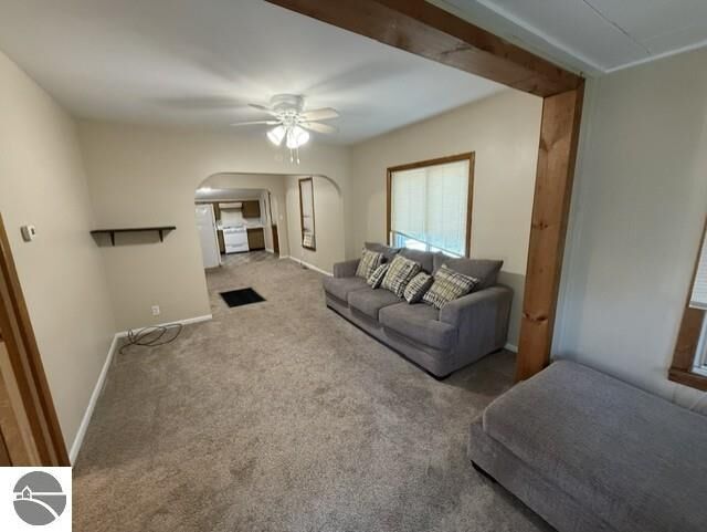 Property Photo: 618 Mechanic Street MI 48801