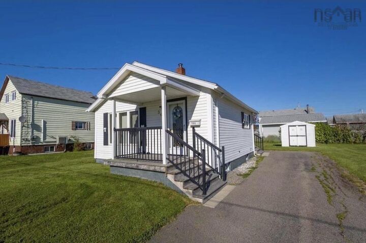 Property Photo: 366 12th Street NS B1H 4A1