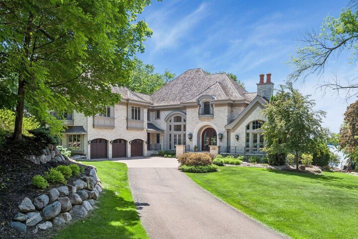 Property Photo: 1530 Orchard Beach Place MN 55364