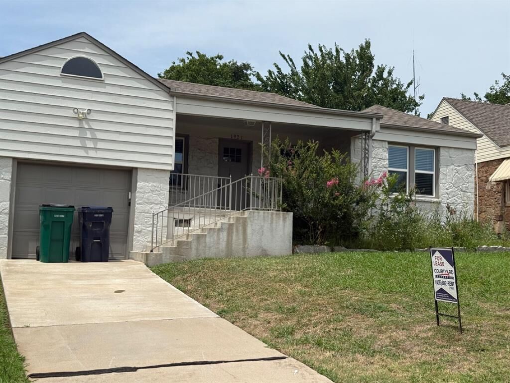Property Photo:  1921 NW 38 Street  OK 73118 