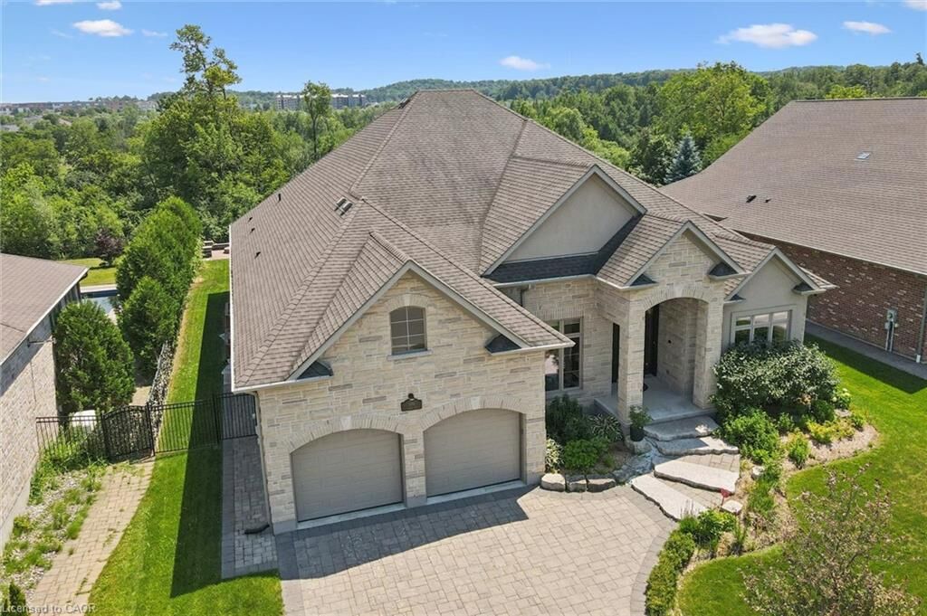 Property Photo: 596 Regal Place ON N2V 2G3