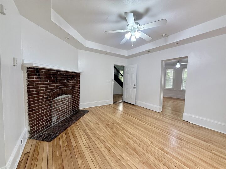 Property Photo:  5 Stoneland Rd 1  MA 01603 