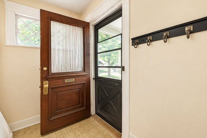 Property Photo:  533 Main St 533  MA 02180 