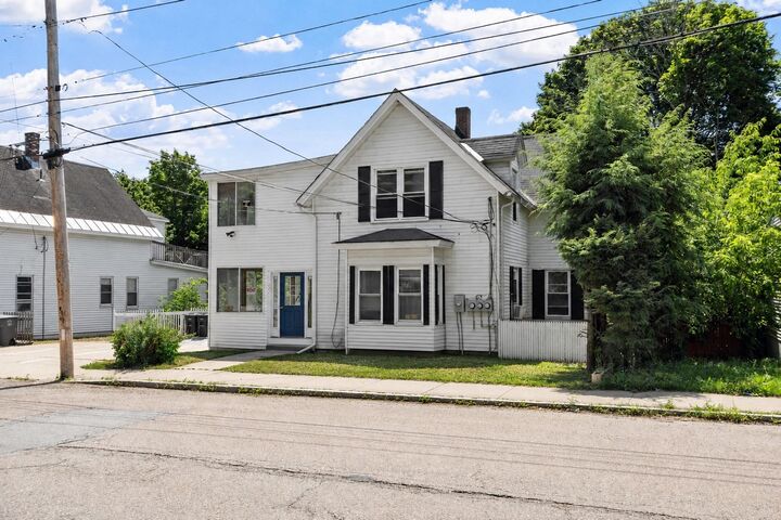 Property Photo:  205 Pine St  MA 01440 