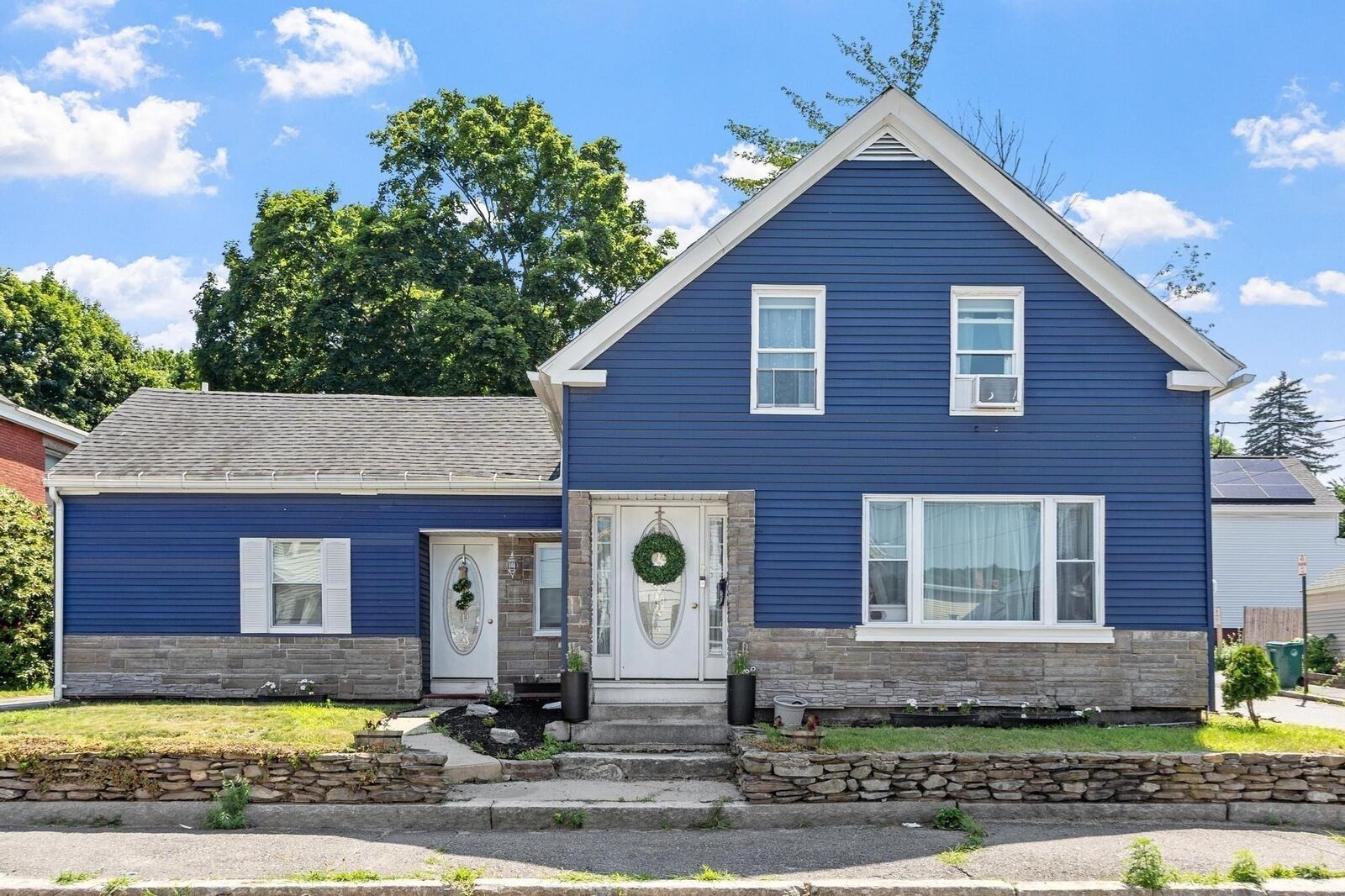 Property Photo: 9 Cross St MA 01420