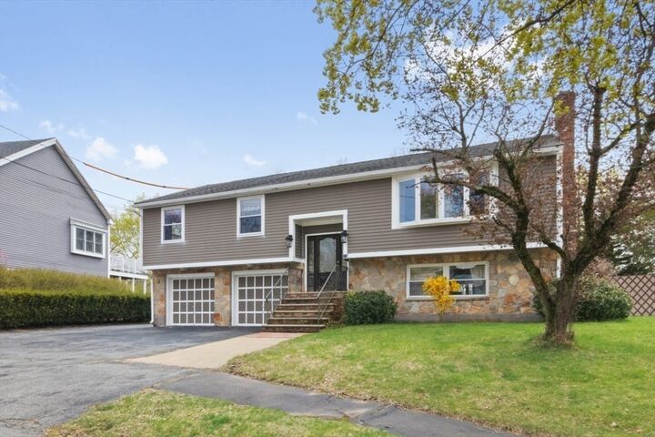Property Photo: 176 Mallard Way MA 02452