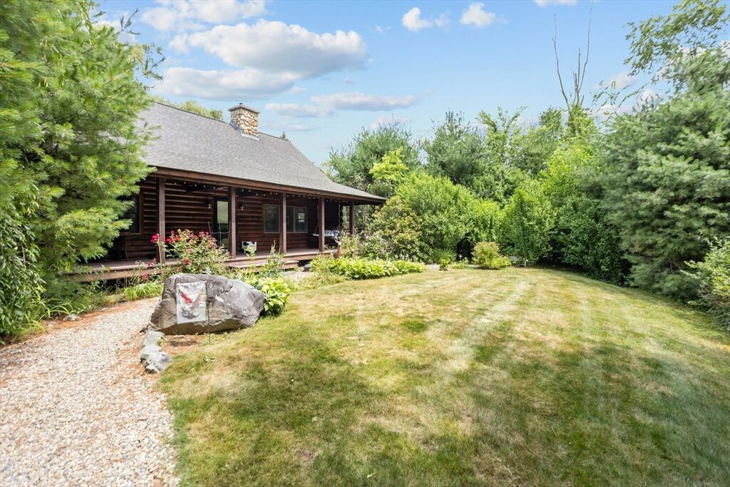 Property Photo:  48 Read St  MA 02771 