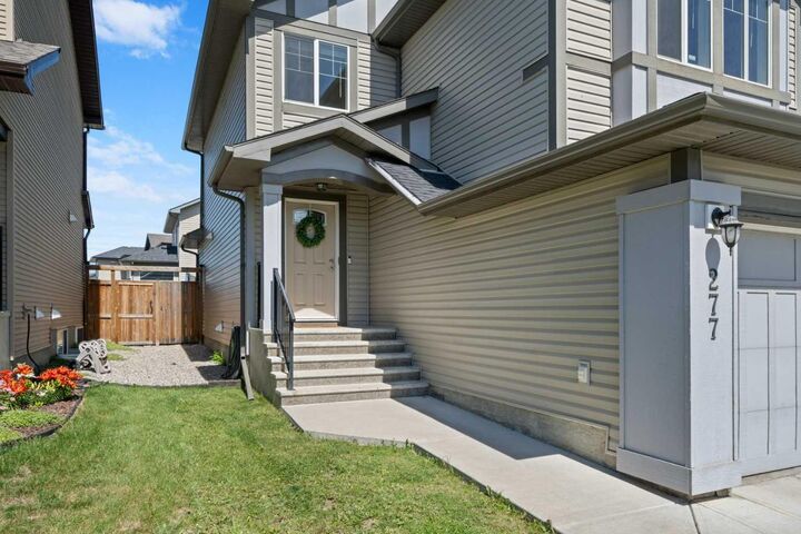 Property Photo: 277 Brightonwoods Gardens SE AB T2Z 0T4