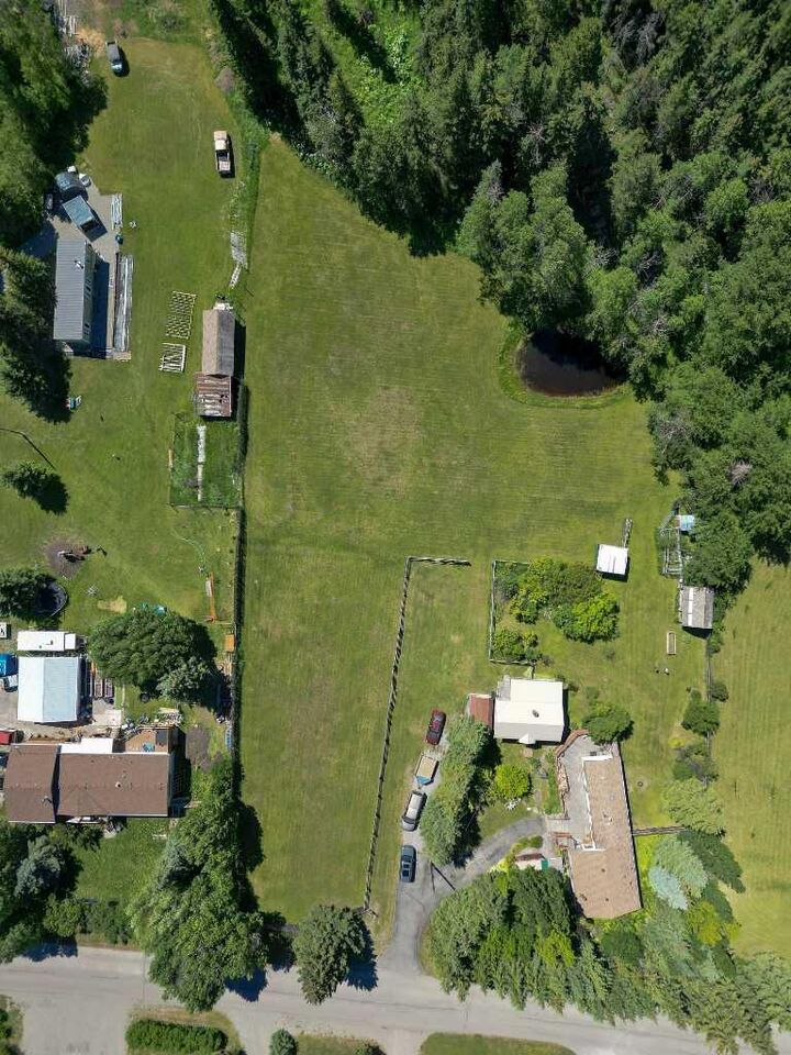 Property Photo:  5670 16 Avenue  AB T0K 0M0 