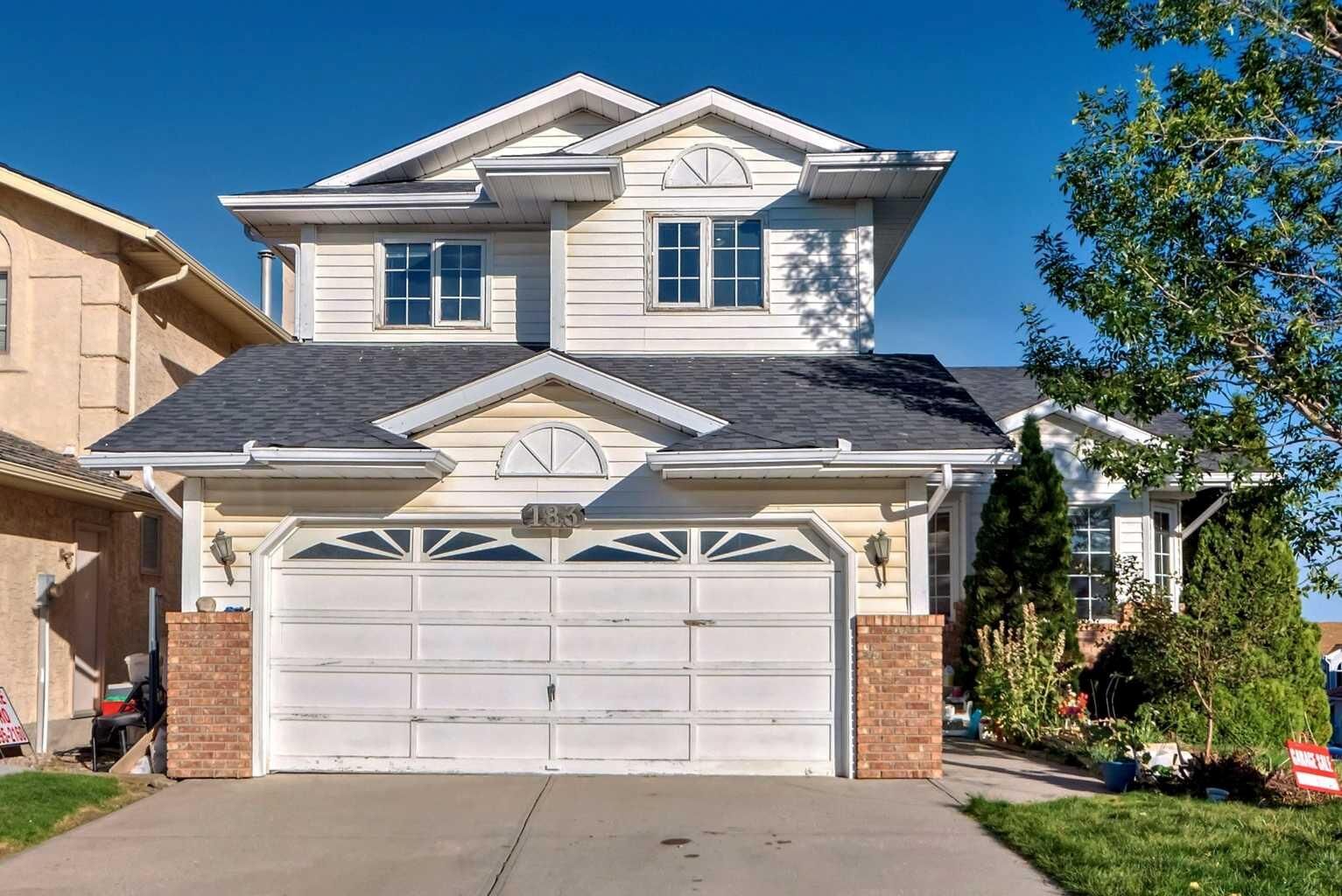 Property Photo: 183 Christie Park Hill SW AB T3H 2V5