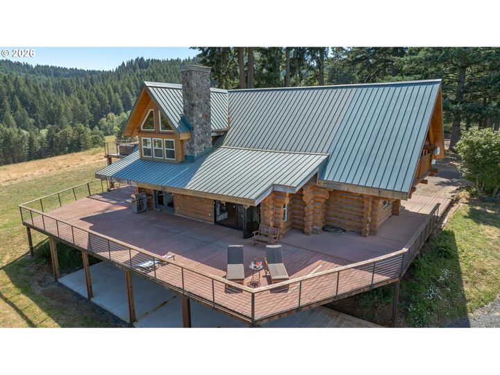 Property Photo:  20077 SW Powerhouse Hill Rd  OR 97128 