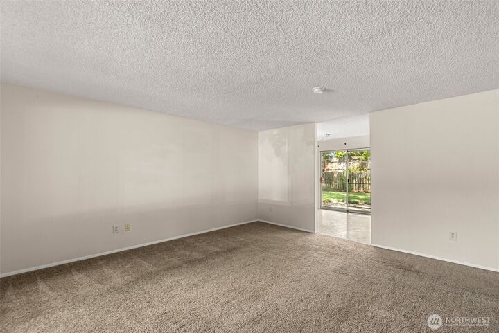 Property Photo: 1313 Bel Air Drive WA 98802