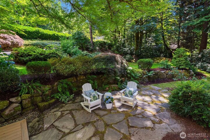 Property Photo: 3107 142nd Place NE WA 98007
