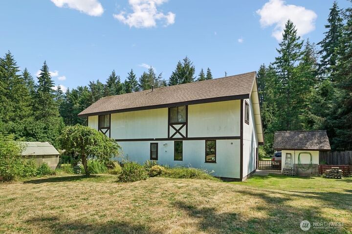 Property Photo:  3105  347th Street S  WA 98580 