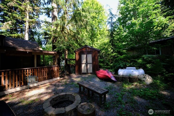 Property Photo:  45057  Sikhs Trail  WA 98237 