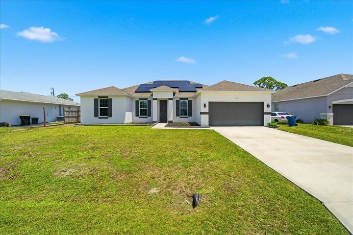 Property Photo:  777 Indigo Street SE  FL 32909 