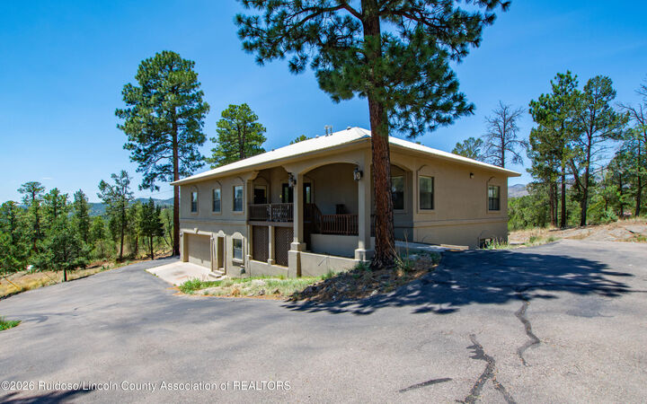 Property Photo:  121 Kirkman Drive  NM 88345 