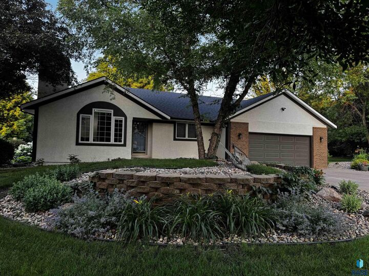 Property Photo:  26986 Cactus Pl  SD 57108 