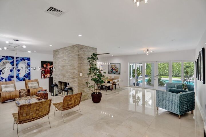 Property Photo:  1601 Lugo Ave  FL 33156 