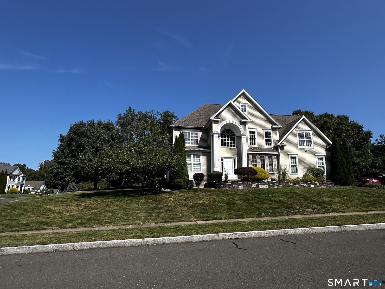 Property Photo:  9 Trevor Court  CT 06040 