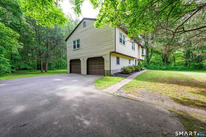 Property Photo: 311 Twin Lakes Road CT 06471