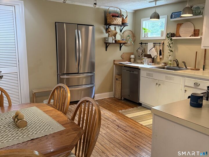 Property Photo:  252 B West Norwalk Road  CT 06850 