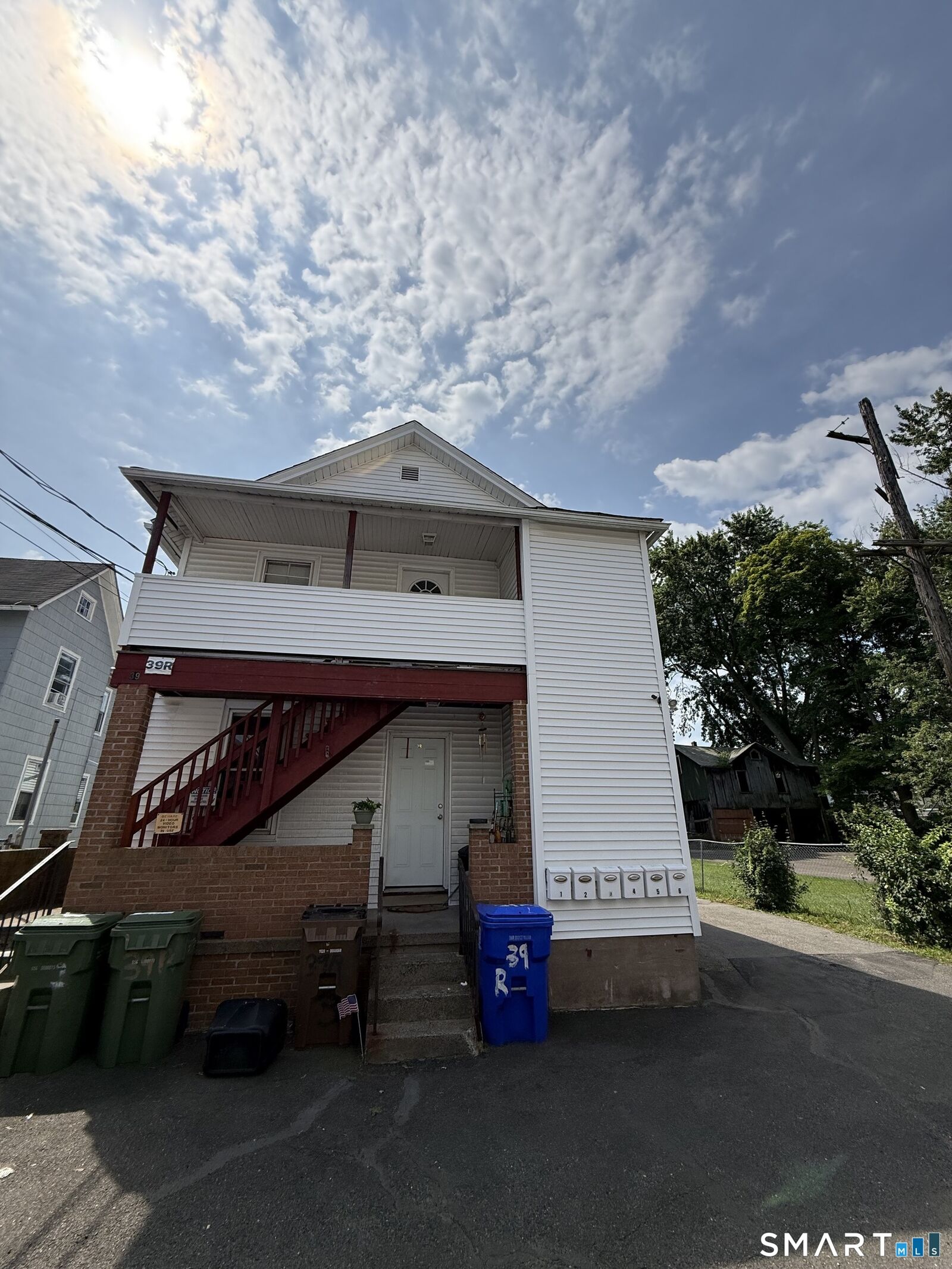 Property Photo:  39 Grand Street 4  CT 06457 