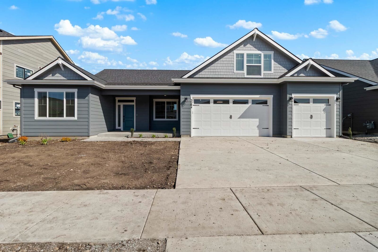 Property Photo:  12184 N Valencia Ave  WA 99218 