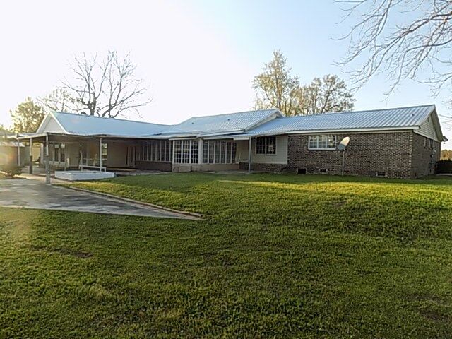 Property Photo:  6795 S County Road 33  AL 36312 